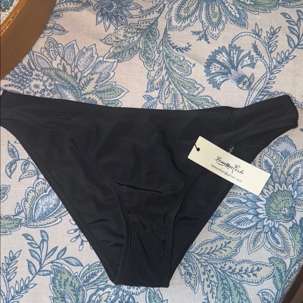 Classic Black Bikini Swimwear